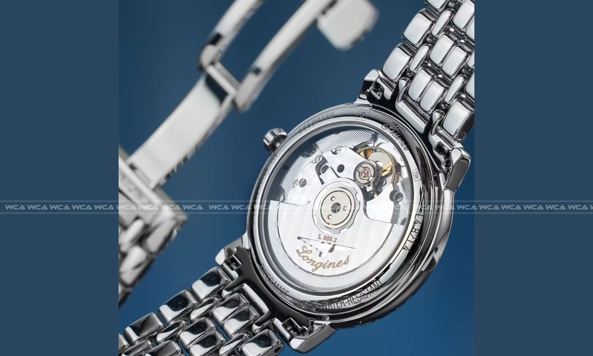 Bí quyết nhận biết đồng hồ Longines chính hãng cực chuẩn xác 2 Bộ máy Longines chính hãng vận hành ổn định, hoàn thiện tinh xảo
