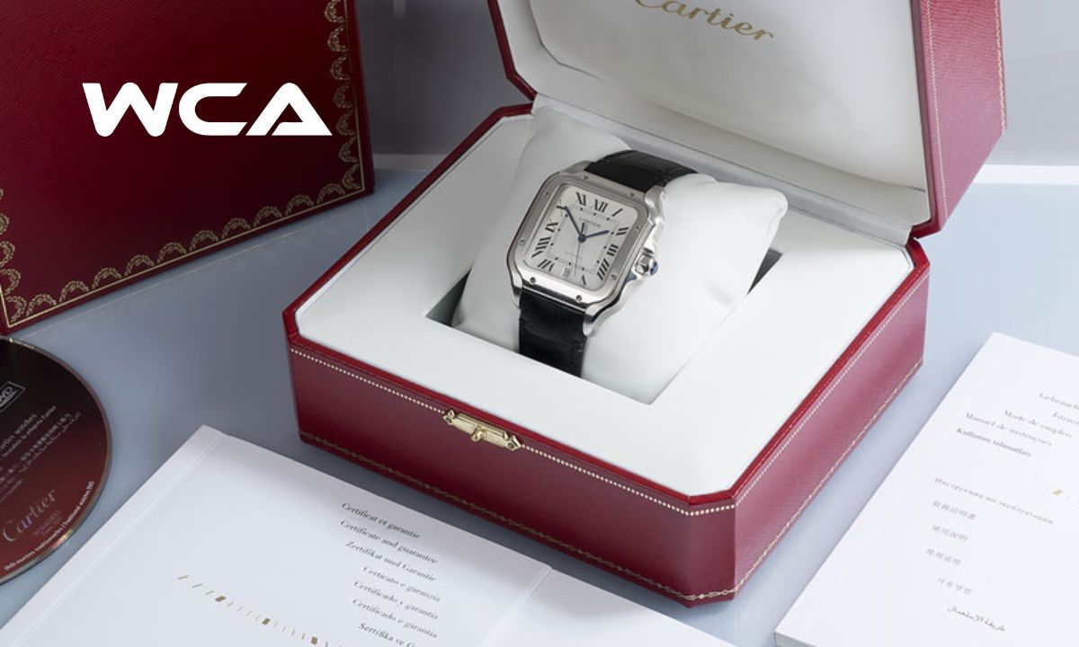 Cách nhận biết đồng hồ Cartier chính hãng nhanh chóng 6 Đồng hồ Cartier chính hãng thường đi kèm hộp đựng, thẻ hoặc sổ bảo hành, sách hướng dẫn và giấy tờ
